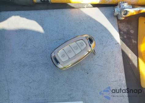 2018 Hyundai Elantra Gt z USA, uszkodzony, nr VIN KMHH35LE8JU034384